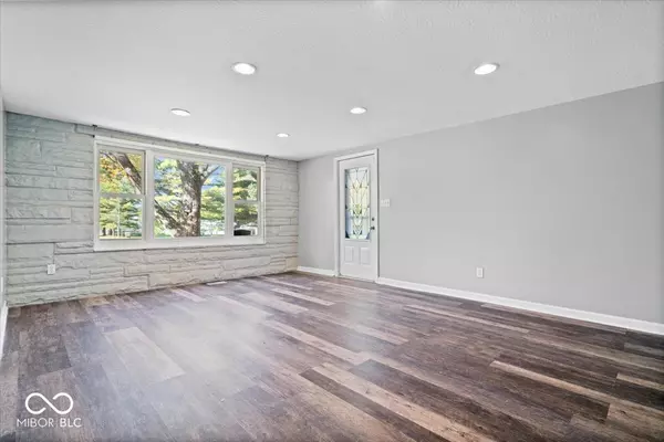 Fairland, IN 46126,8098 N 700 W