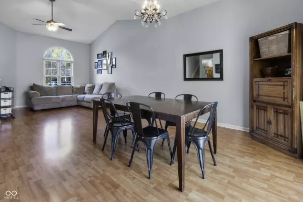 Indianapolis, IN 46236,7403 Pebblebrook W DR