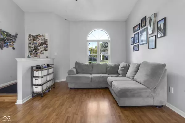 Indianapolis, IN 46236,7403 Pebblebrook W DR