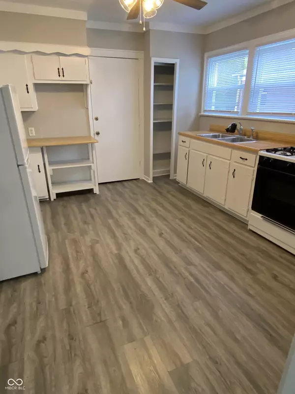 Indianapolis, IN 46220,5338 Winthrop AVE