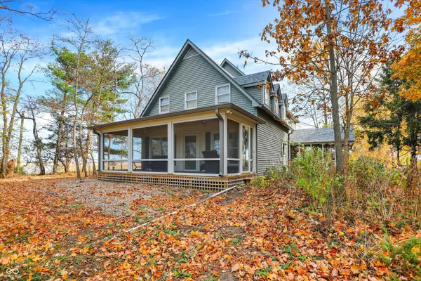 27015 Ditch RD, Sheridan, IN 46069