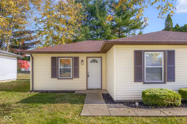 Hope, IN 47246,123 Schaefer DR