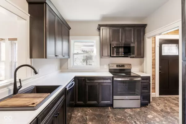 Indianapolis, IN 46219,5234 E Walnut ST