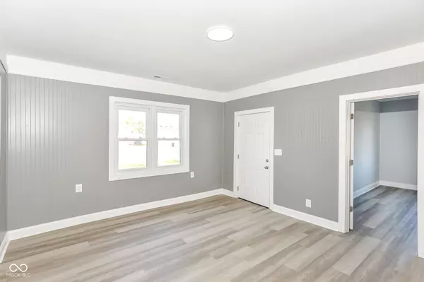 Elwood, IN 46036,2009 S L ST