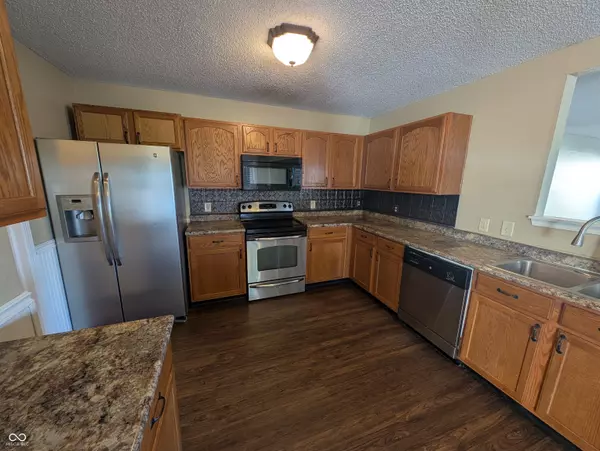 Franklin, IN 46131,2103 Cedarmill DR