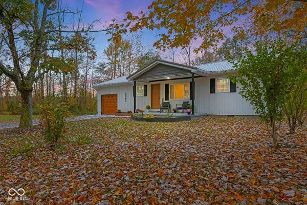 520 S Shady LN, Austin, IN 47102