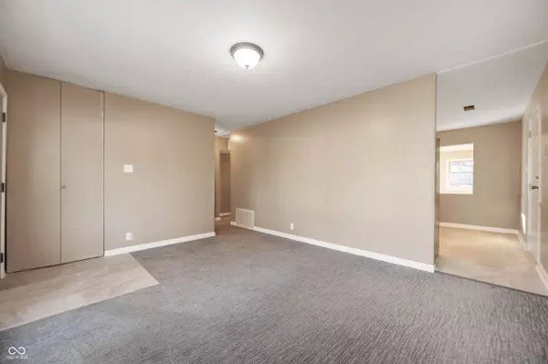 Chesterfield, IN 46017,519 Hampton LN