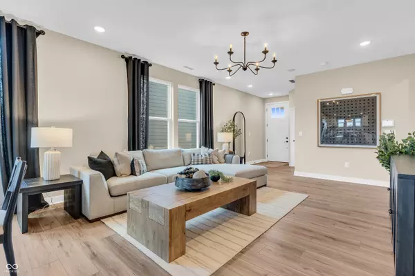 Noblesville, IN 46060,13296 Roundtop RD