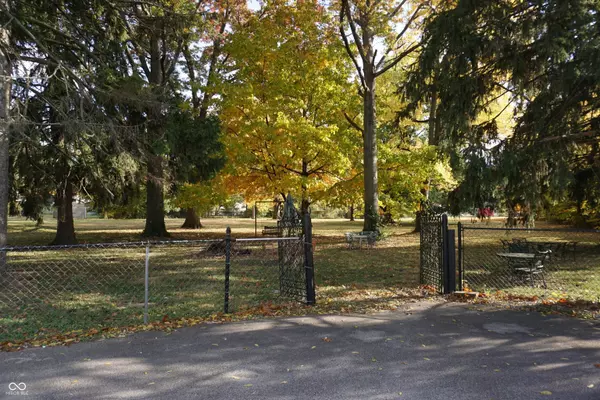 Indianapolis, IN 46217,3665 S Meridian ST