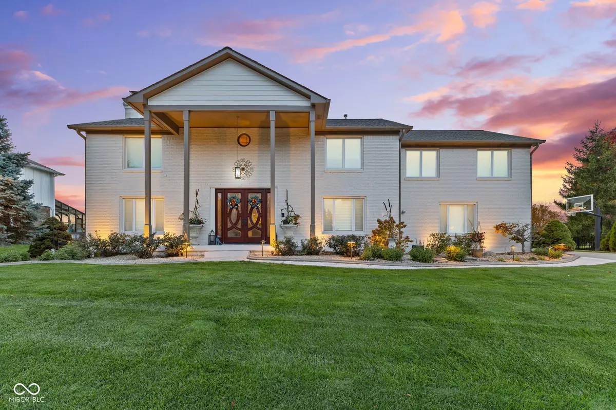 Greenwood, IN 46143,2430 Woodsway DR