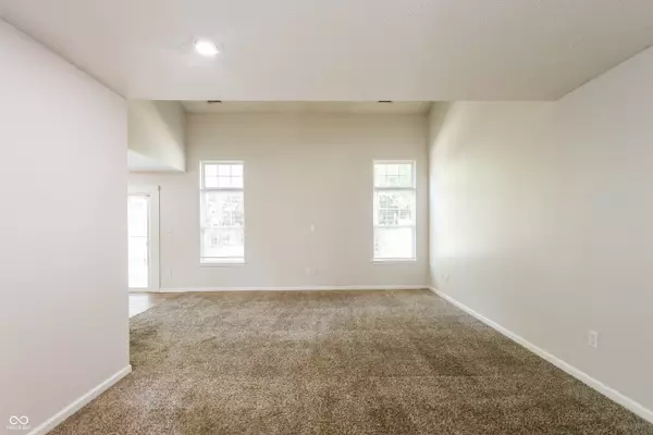 Indianapolis, IN 46254,4024 Village Trace BLVD