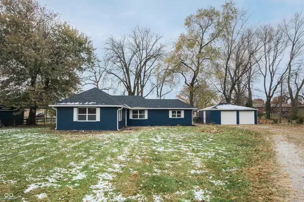 1821 E Stop 10 RD, Indianapolis, IN 46227