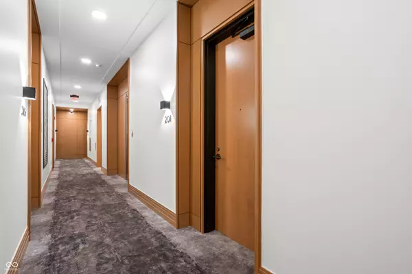 Indianapolis, IN 46202,877 N East ST #UNIT 201A