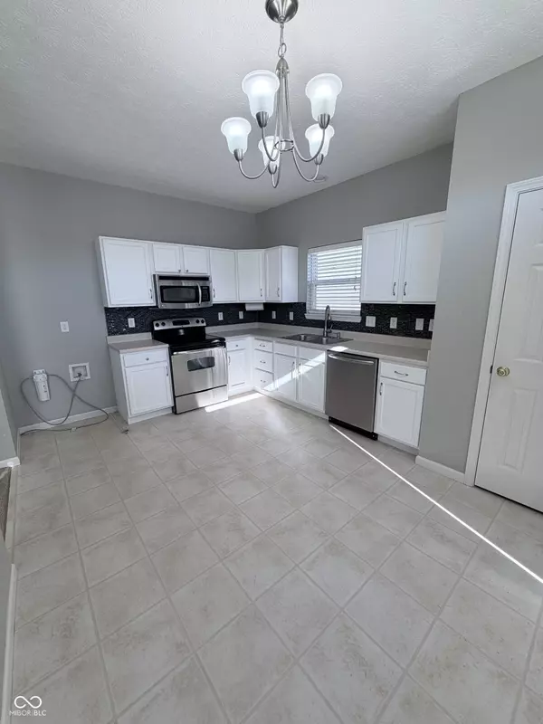 Lafayette, IN 47905,5599 Dunston DR