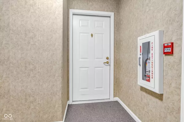 Indianapolis, IN 46229,231 Legends Creek WAY #102