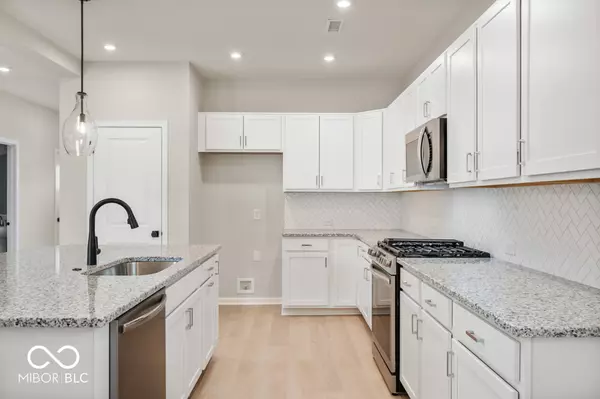 Noblesville, IN 46060,14234 Coyote RDG