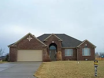 New Palestine, IN 46163,4732 S Grassy CT
