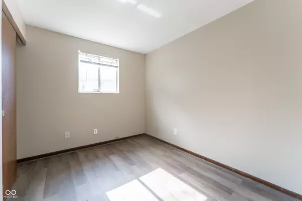 Indianapolis, IN 46241,5901 W Morris ST