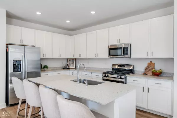 Westfield, IN 46074,17299 Carlton RD