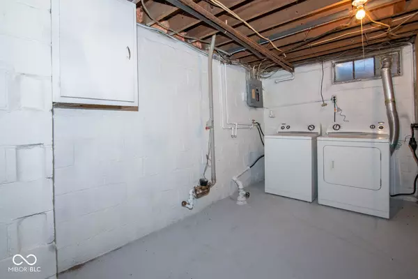 Indianapolis, IN 46205,4923 Carvel AVE