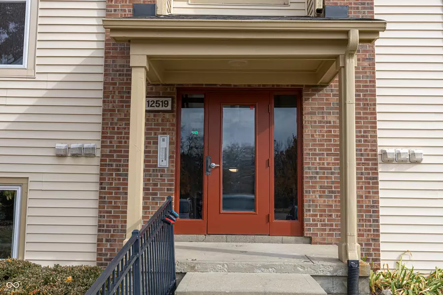 12519 Timber Creek DR #6, Carmel, IN 46032