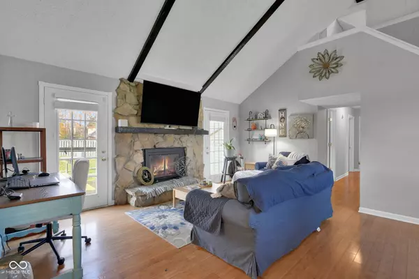 Indianapolis, IN 46259,7722 Long Branch DR