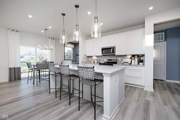 Avon, IN 46123,922 Rivendell DR