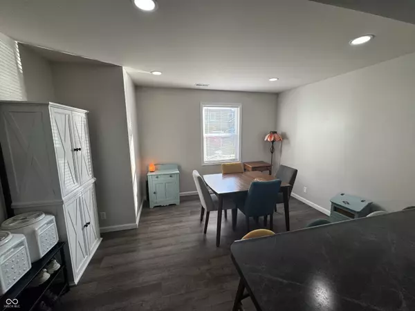 Farmland, IN 47340,407 Lone Oak DR