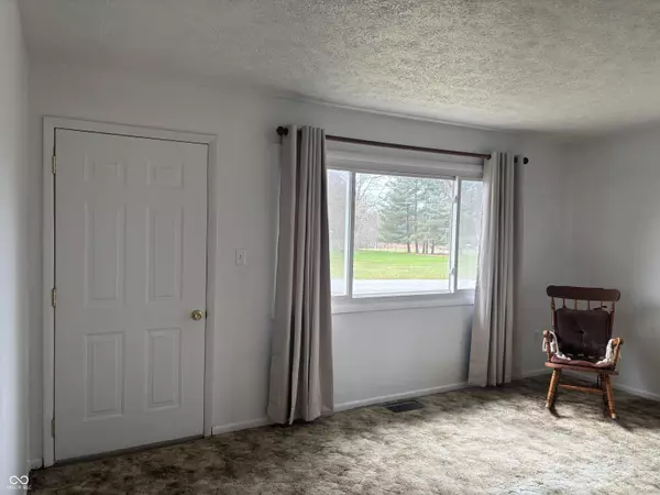 Columbus, IN 47201,5403 S Vine ST