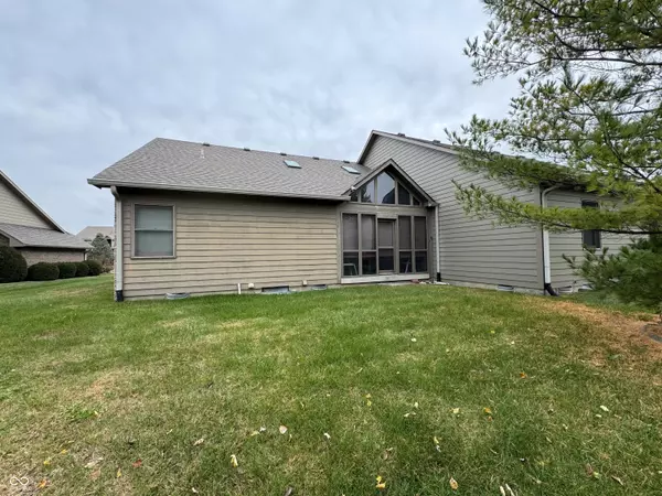 Greenwood, IN 46143,673 Brook DR