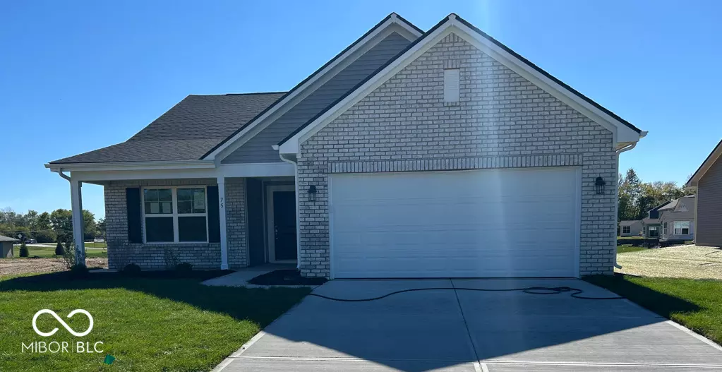 Shelbyville, IN 46176,75 ISABELLE LN