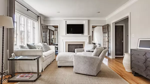 Indianapolis, IN 46220,5856 Guilford AVE