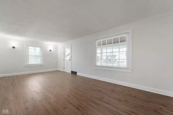 Indianapolis, IN 46227,1152 Knox ST