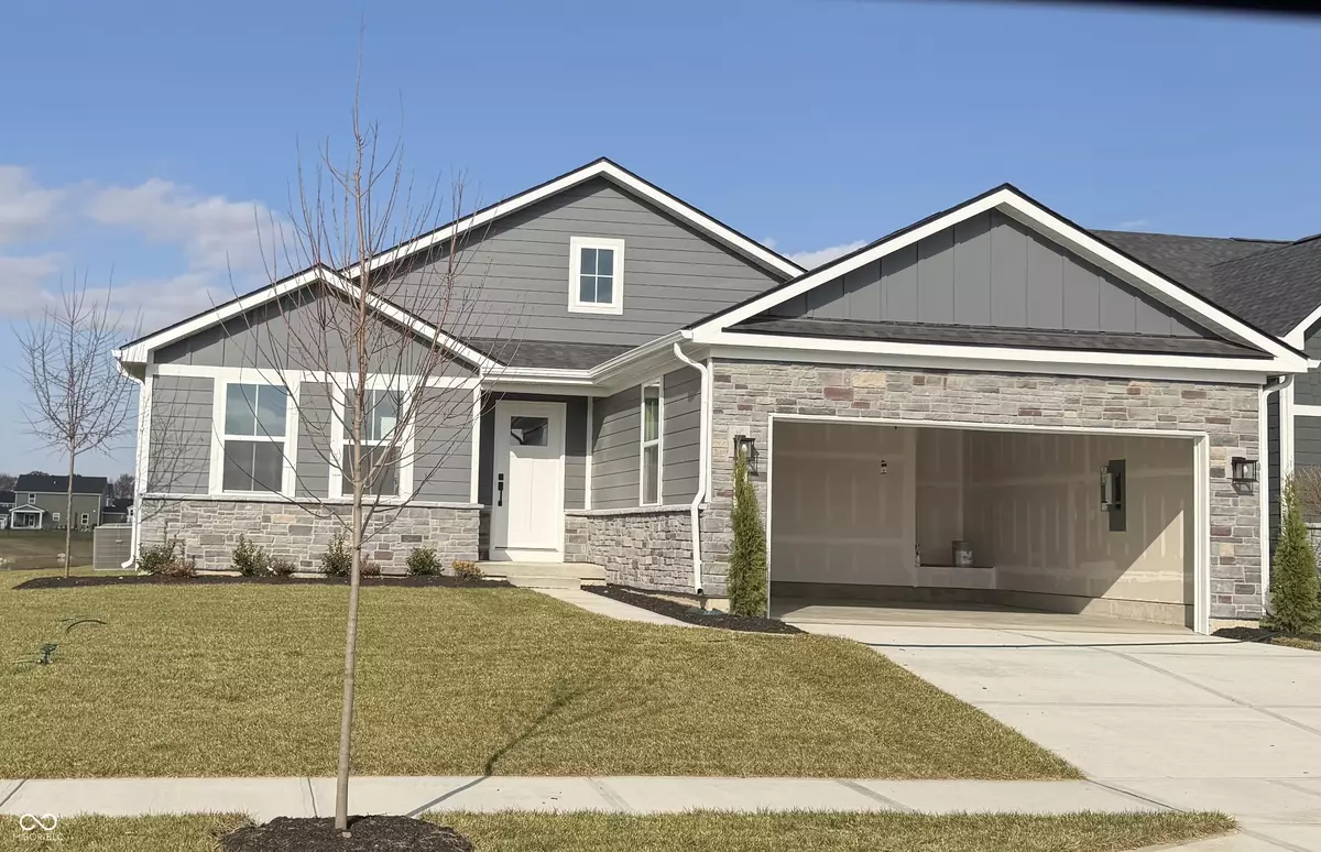 Whitestown, IN 46075,2284 Highberry DR