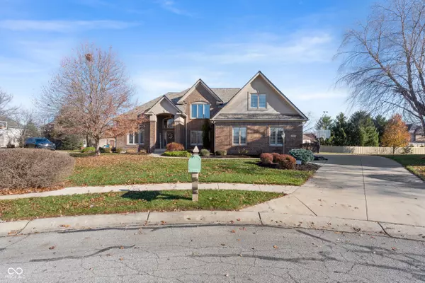Fishers, IN 46038,10523 Hollowood CT
