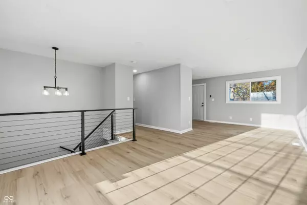 Indianapolis, IN 46226,3675 Dubarry RD