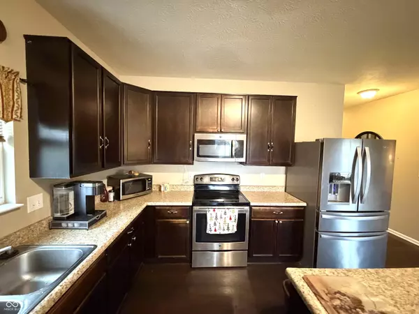 Westfield, IN 46074,930 Ogala DR