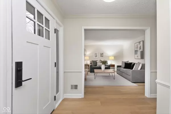 Carmel, IN 46033,1438 Spruce DR