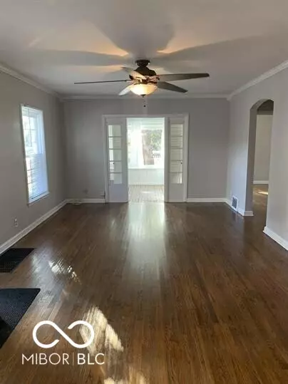 Indianapolis, IN 46220,6401 Central AVE