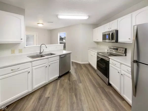 Greenfield, IN 46140,890 Indigo DR