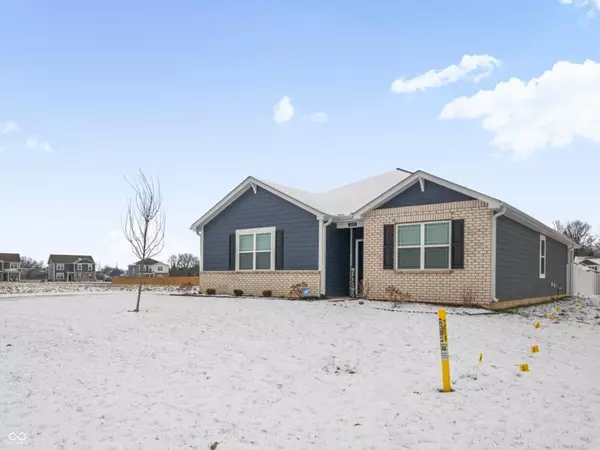 New Palestine, IN 46163,3809 S Woodfield DR