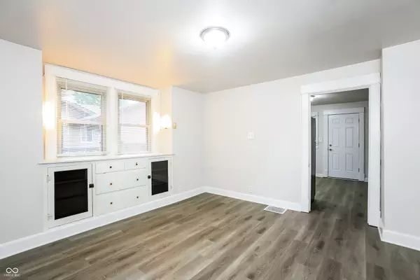 Indianapolis, IN 46219,935 N Gibson AVE