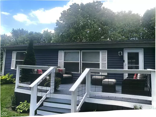 Thorntown, IN 46071,328 N Front ST