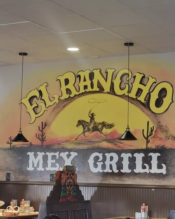 Columbia City, IN 46725,5104 S 800 E