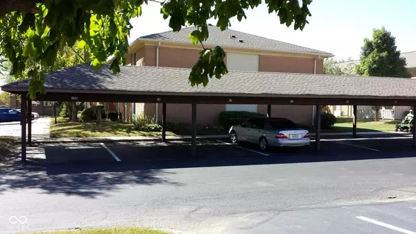 Carmel, IN 46032,586 Hunters DR #APT D