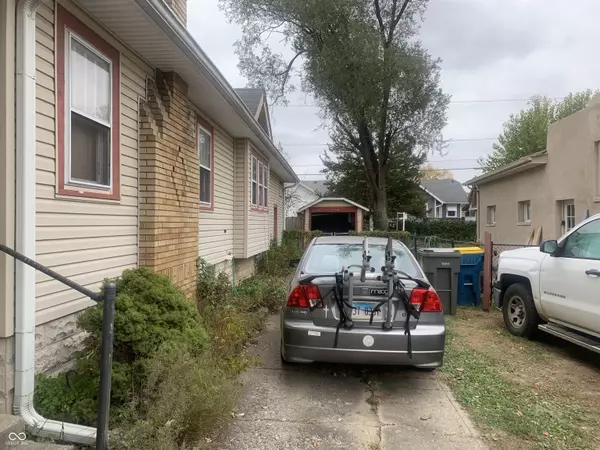 Indianapolis, IN 46201,1419 N Linwood AVE