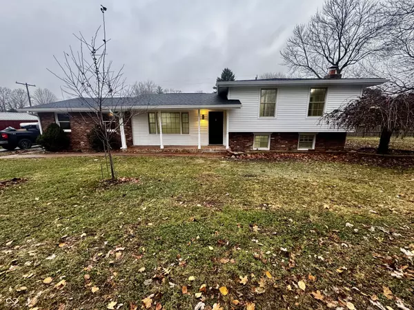 304 Blackford ST, Waynetown, IN 47990