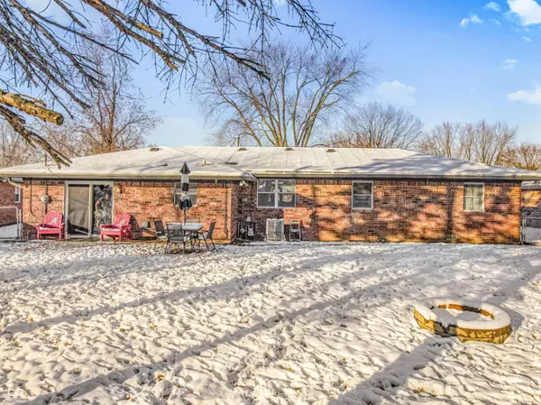 Indianapolis, IN 46229,12231 Dunbar CIR N