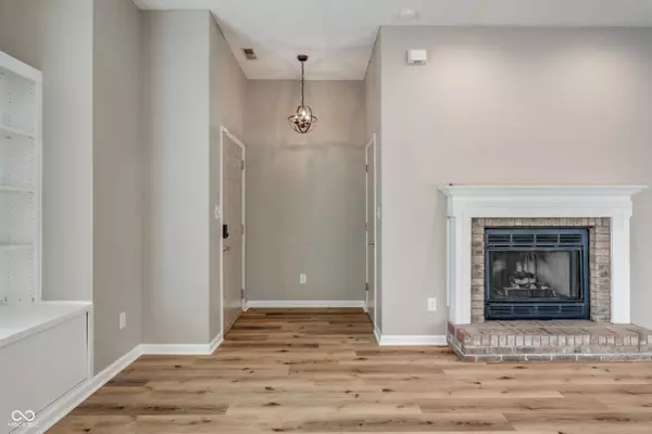 Avon, IN 46123,8178 Captain DR