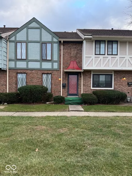 8104 Bromley PL, Indianapolis, IN 46219